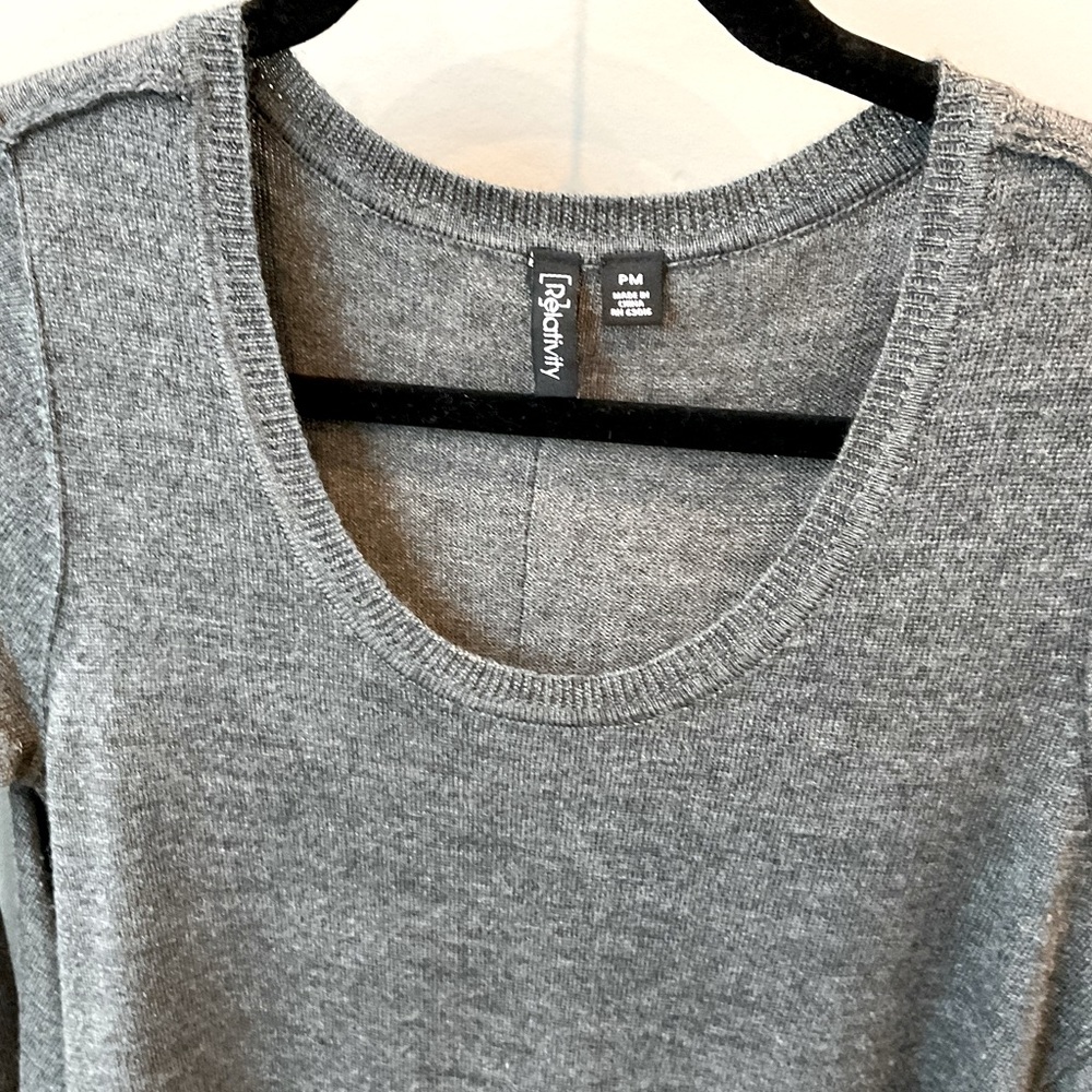 Comfortable Weekend Sweater - Picture 3 of 6